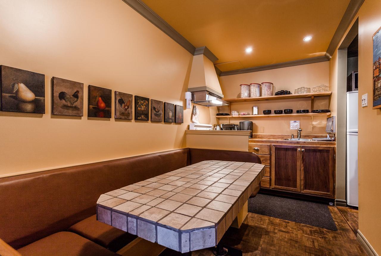 Le Cartier Bed And Breakfast - Montreal, Montreal